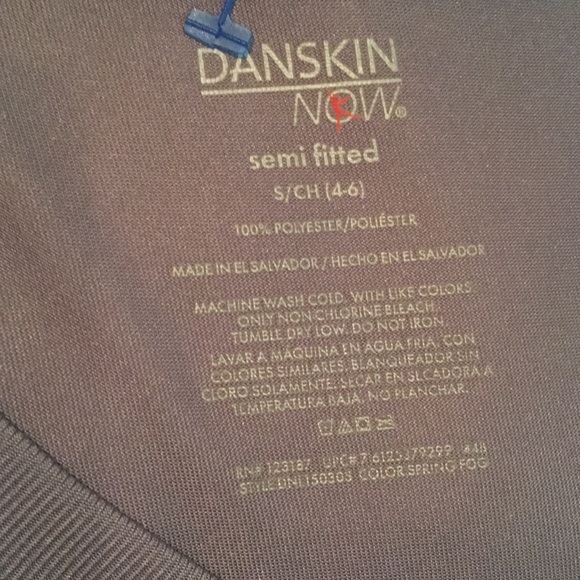 Danskin gray athletic “fear less” graphic sexy yoga gym athletic top S 4-6 NEW - Picture 10 of 16